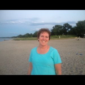 Meet your Posher, Deborah